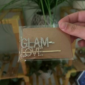 Glam Love Rhinestone Hair Clips